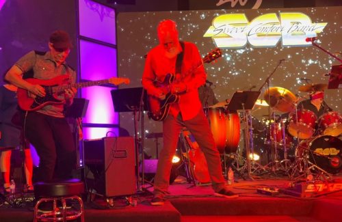 Sweet-Comfort-Band-Sit-In